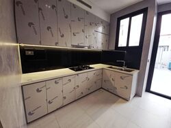 Parry Avenue (D19), Semi-Detached #558568601